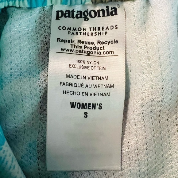 PATAGONIA WOMENS TROPICAL PATTERN SHORTS SIZE SMALL - Picture 7 of 14